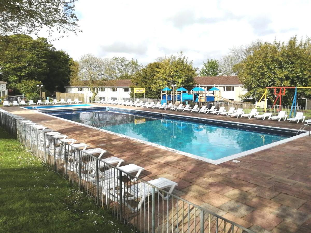 2 Bed Villa With Full Use Of Site Facilities New Quay Kültér fotó